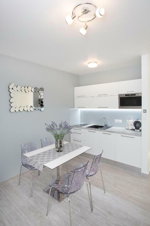 Villa Apartments Art Trogir Eksteriør bilde