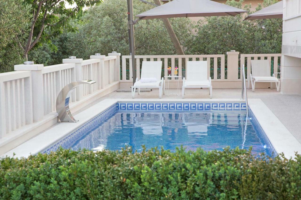 Villa Apartments Art Trogir Eksteriør bilde