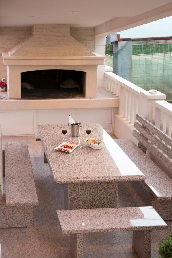 Villa Apartments Art Trogir Eksteriør bilde